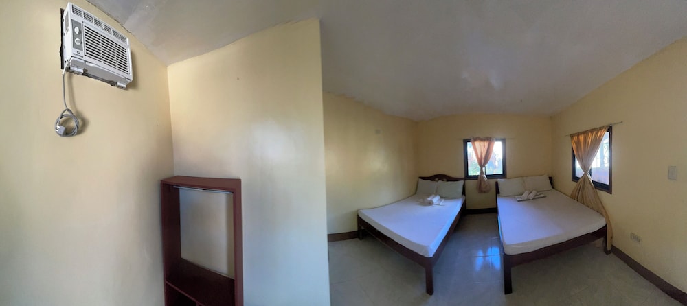 Akoya Beach Park & Cottages