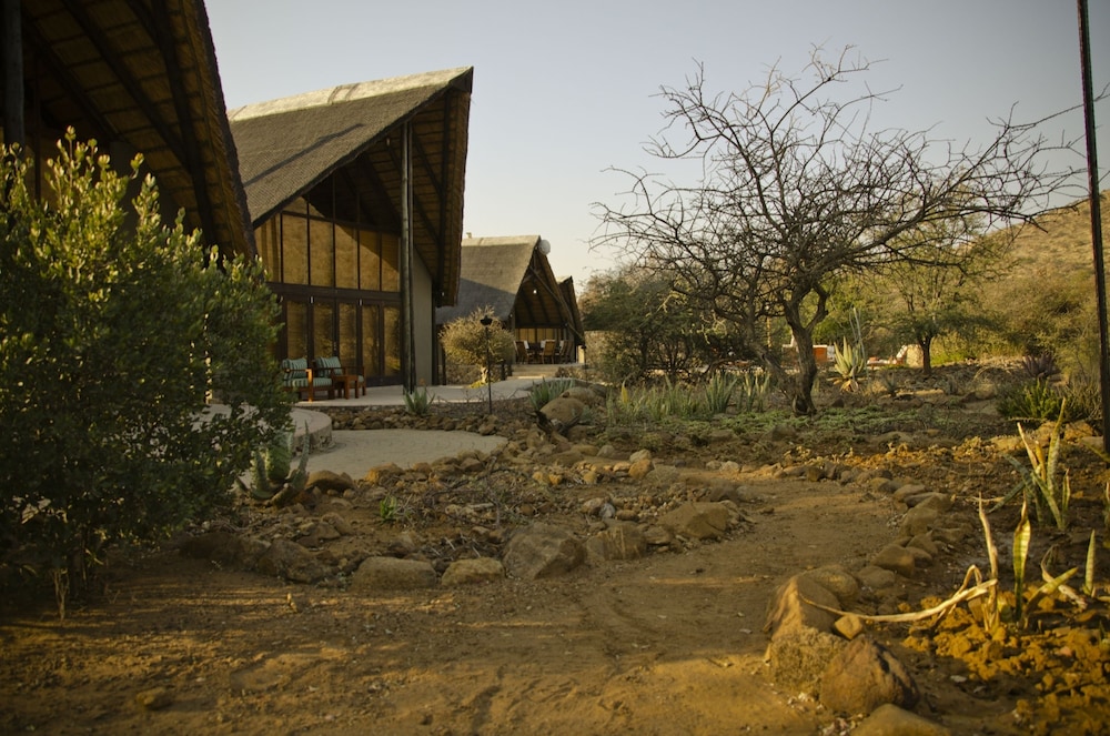 Morokolo Safari Lodge