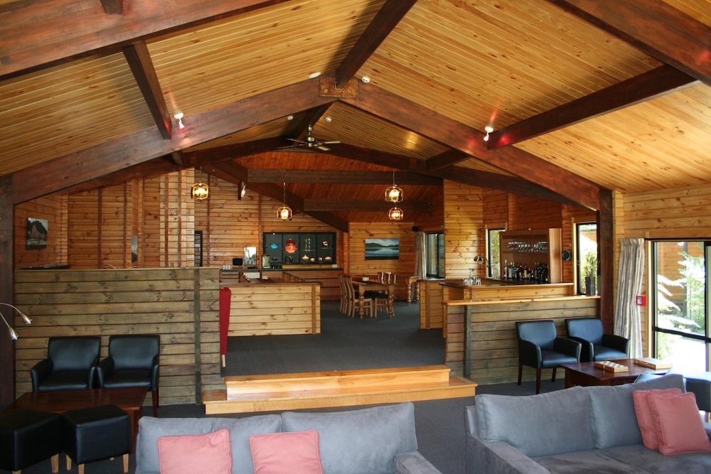 Westwood Lodge