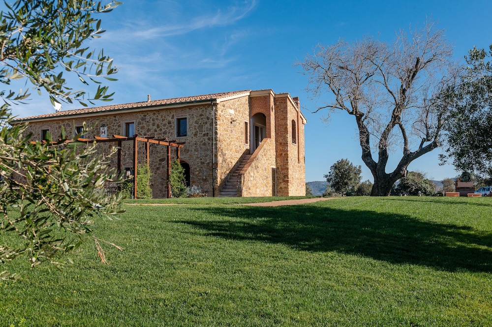 Agriturismo La Lungagnola view 5