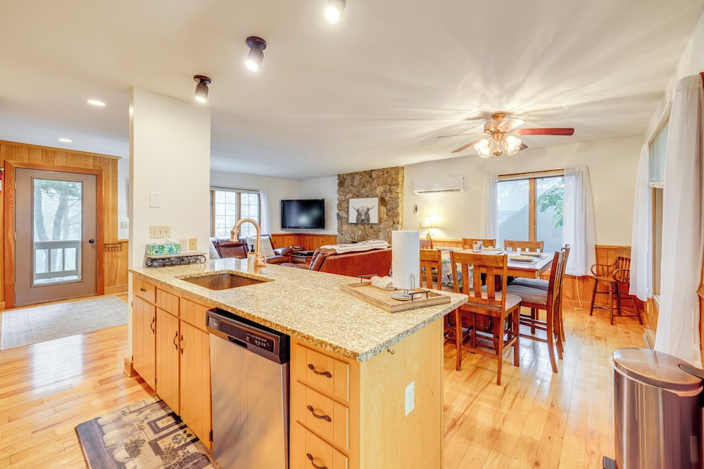 Game Room & Fire Pit: Wintergreen Resort Home! view 4
