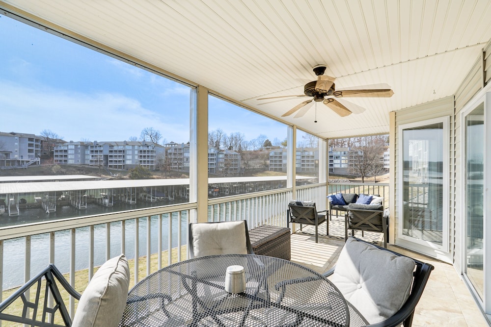 Regatta Bay Condo w/ Balcony + Water Views!
