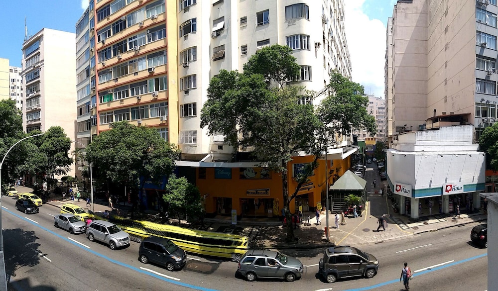 Plaza Copacabana - Conforto e Praia.