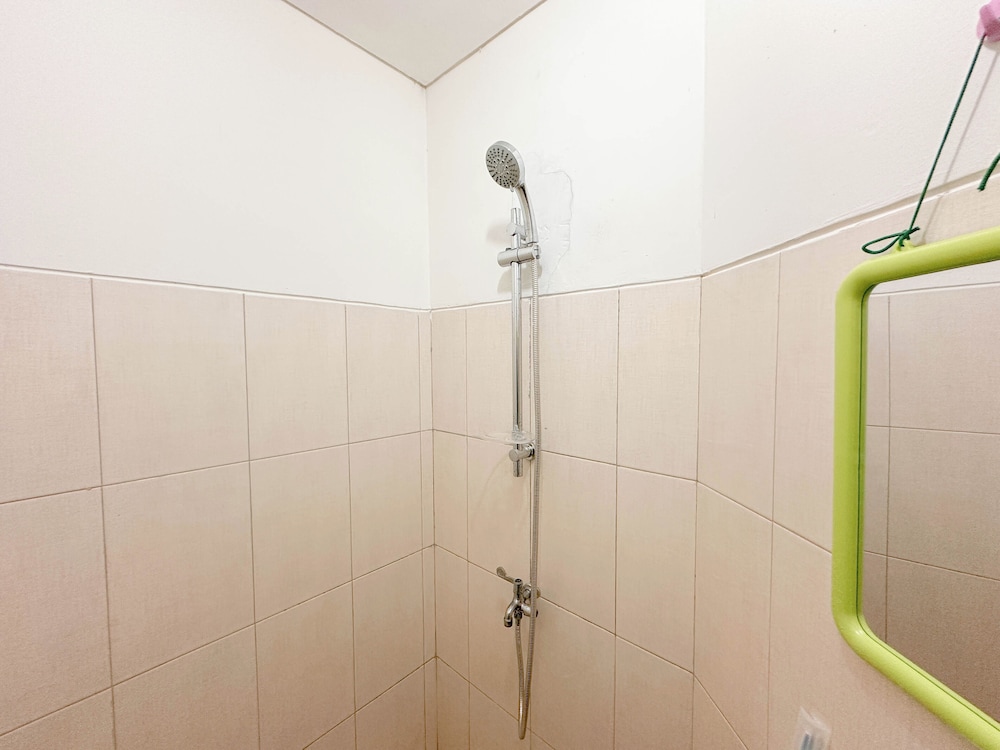 Modern Studio and Chic at Pavilion Permata Apartment