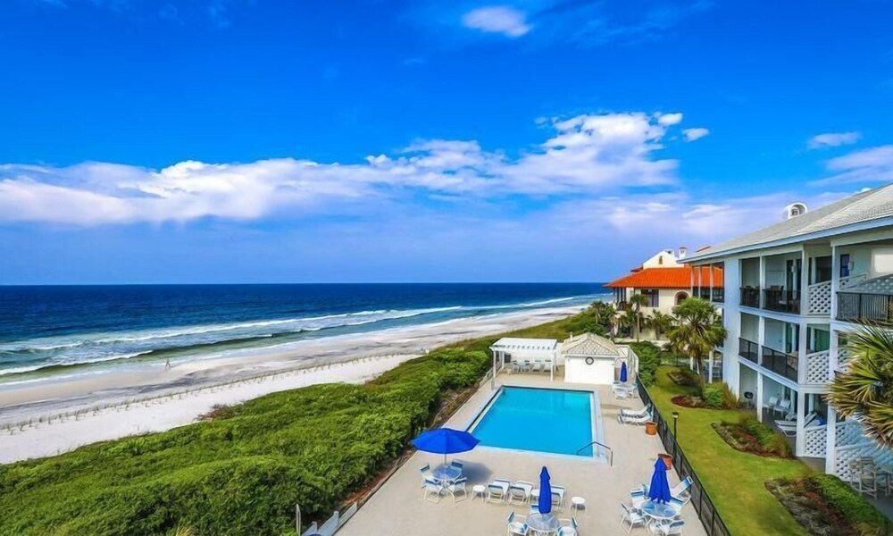 PALMS OF DUNE ALLEN 108 3 Bedroom Holiday Home by Five Star Properties