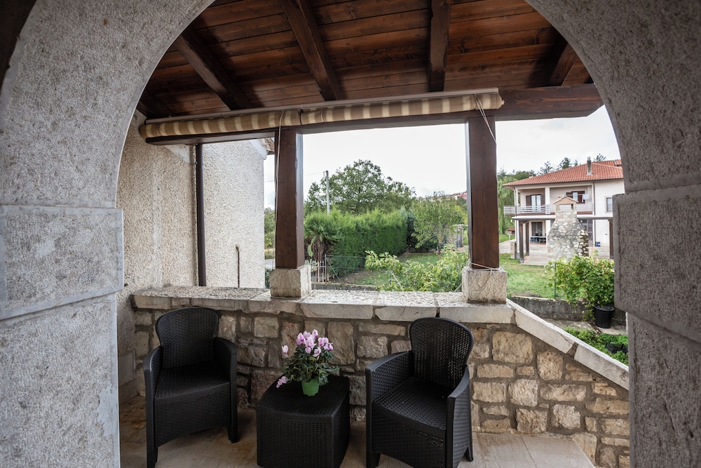 #914 Home - Irpinia