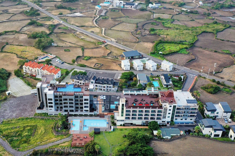 Eco Green Resort