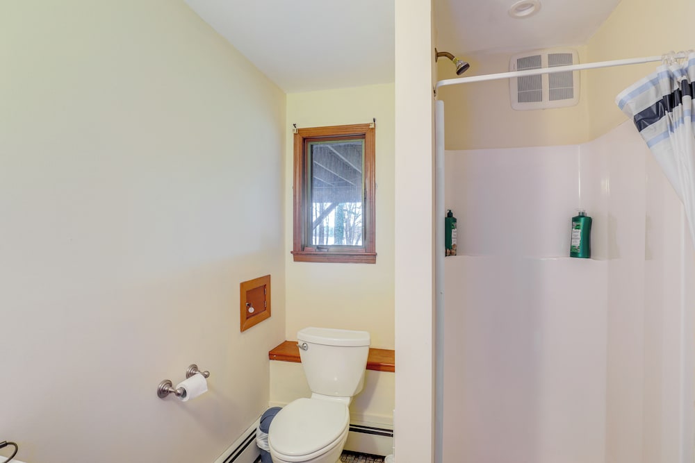 Peek-a-boo Lake Views & Yard: Windham Home