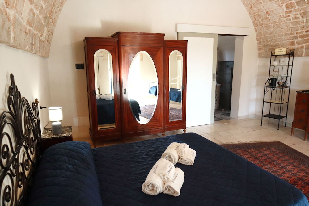 Photo 42