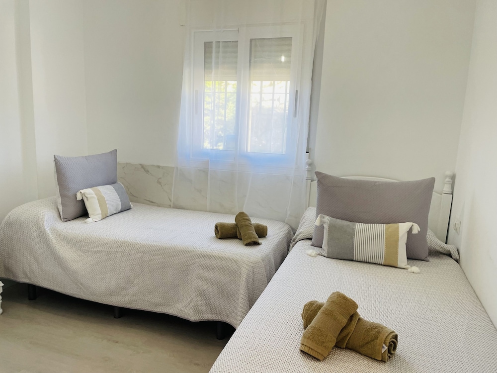 Apartamento Altos de Tamango con Vistas y Pisicina