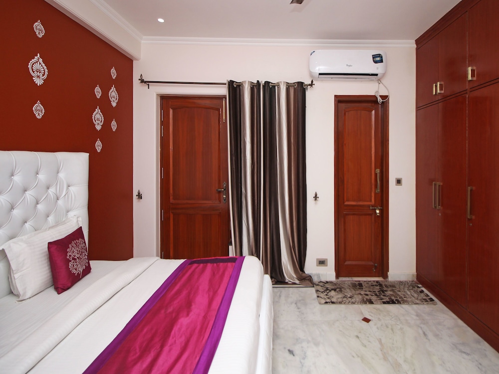 OYO 8430 Absin Hospitality