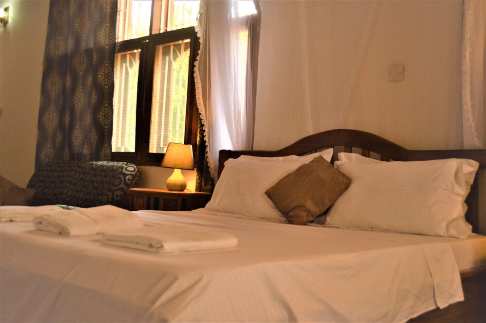 PJ Lodge
