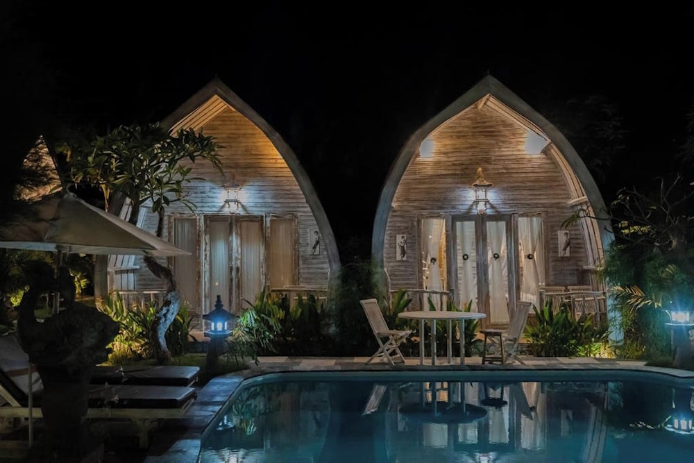 The Suwi Huts