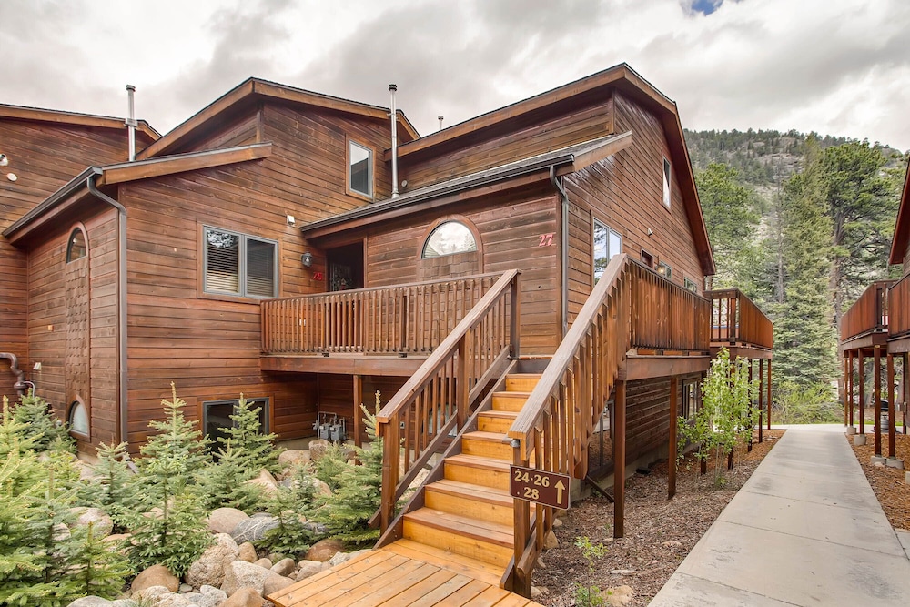 Estes Park Condos - Property Image 36