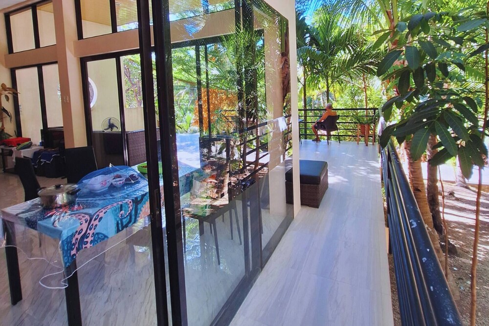 Balcon - Exclusive Private Villa in Camotes Island, Cebu, Philippines