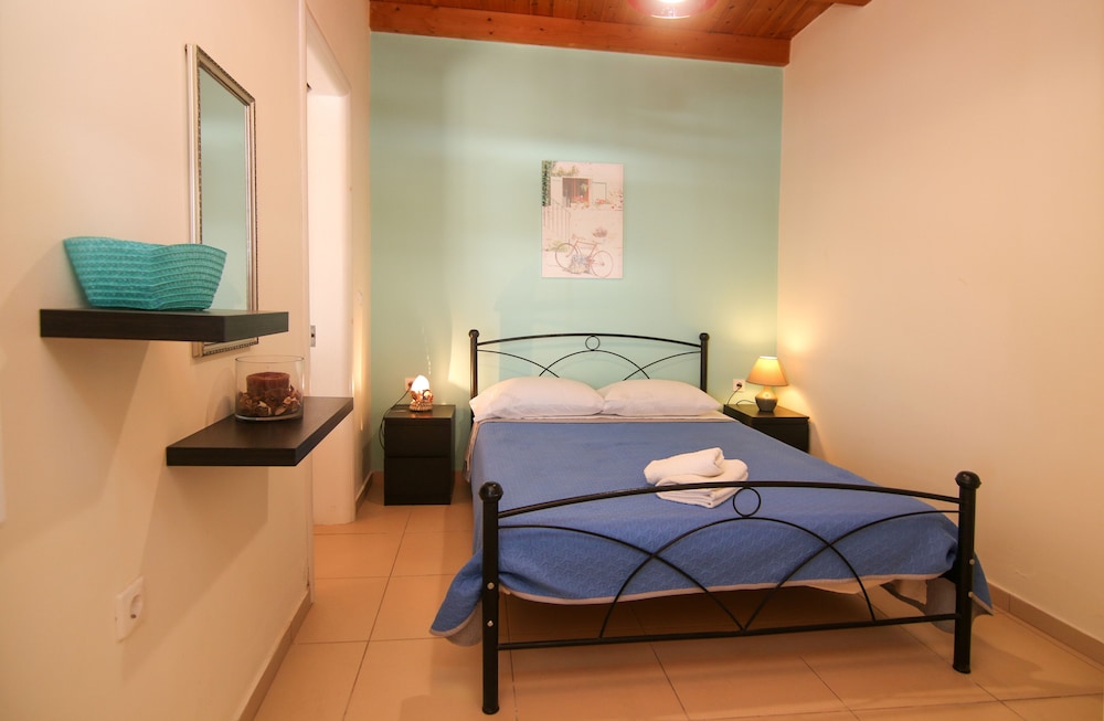 Othonoi Vasiliki Apartment 1 view 5