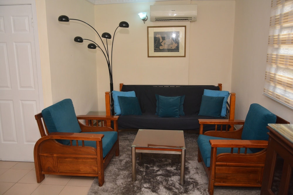 Flat 7 a and b