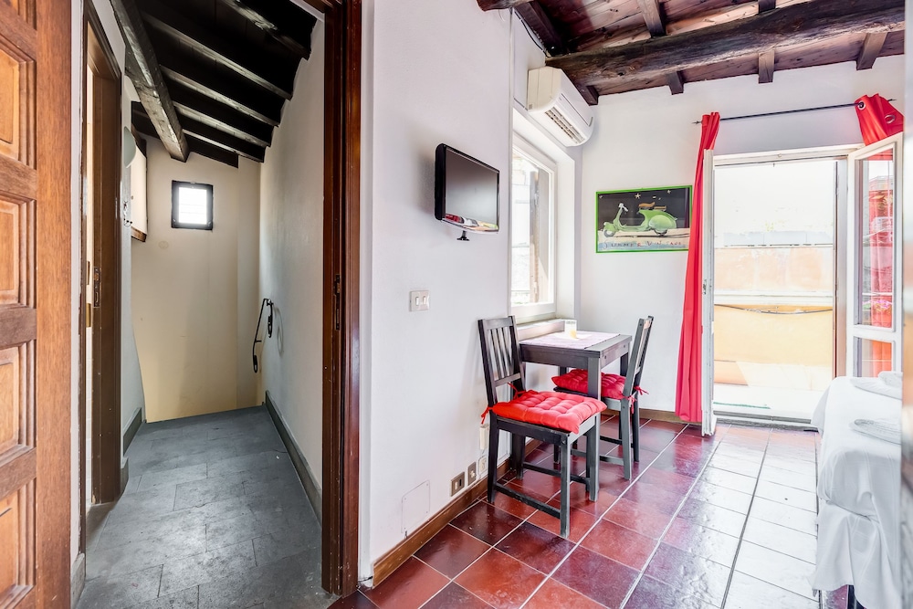 Romantic House in Trastevere