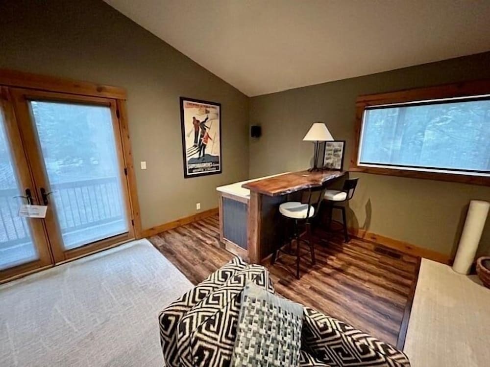 Seven Peaks 3 Bedroom Home