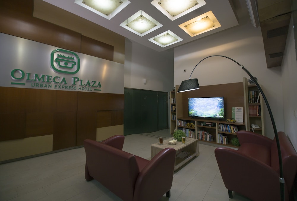 Villahermosa Vacations - Olmeca Plaza Urban Express - Property Image 3