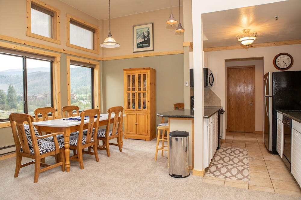 Keystone Ski Resort CO - Slopeside Lodging