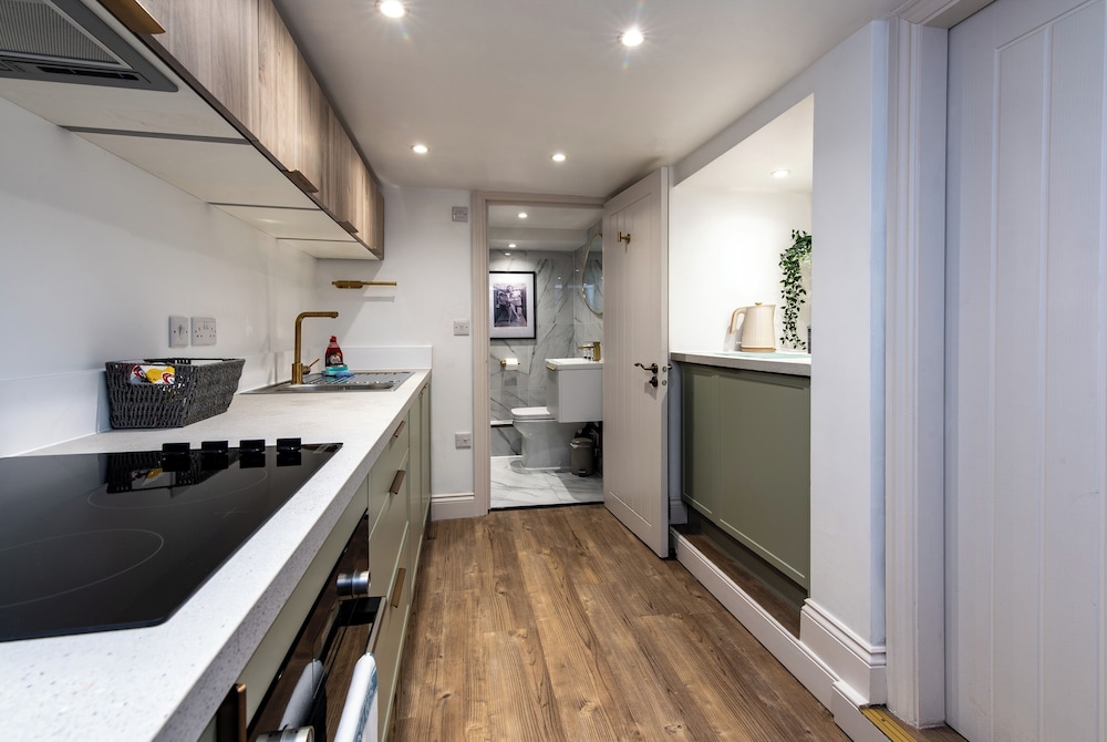 Elm Bank Suites