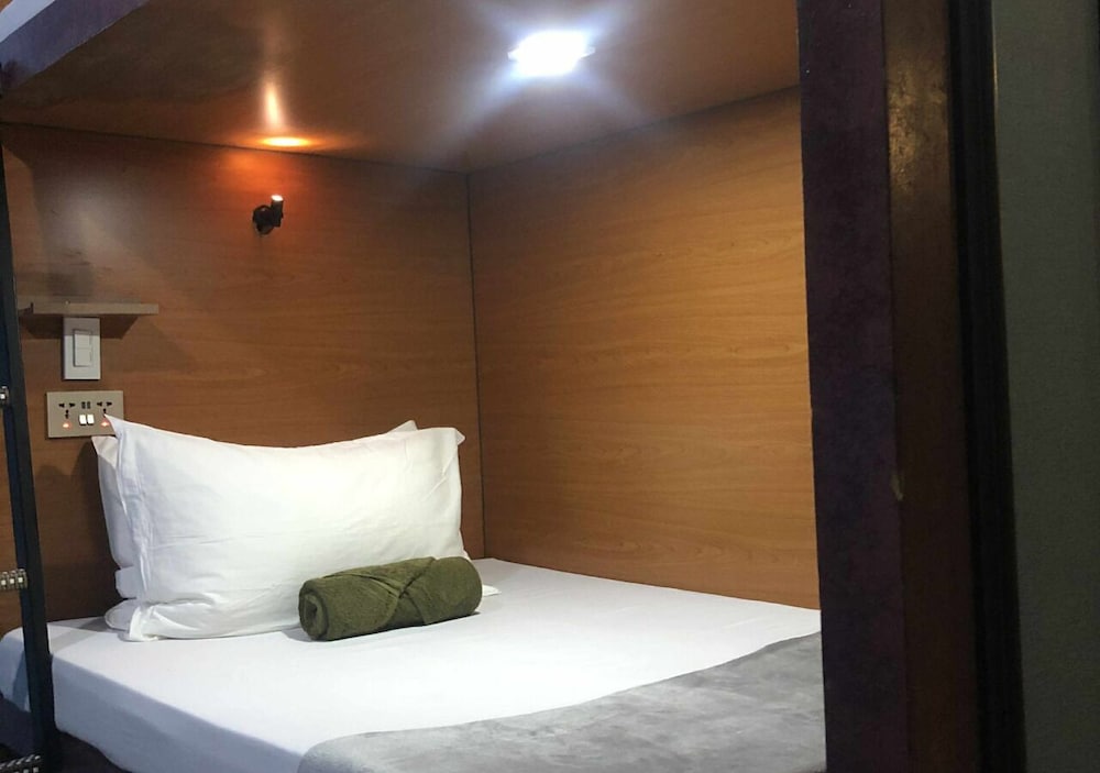 Papabo Backpackers Mactan