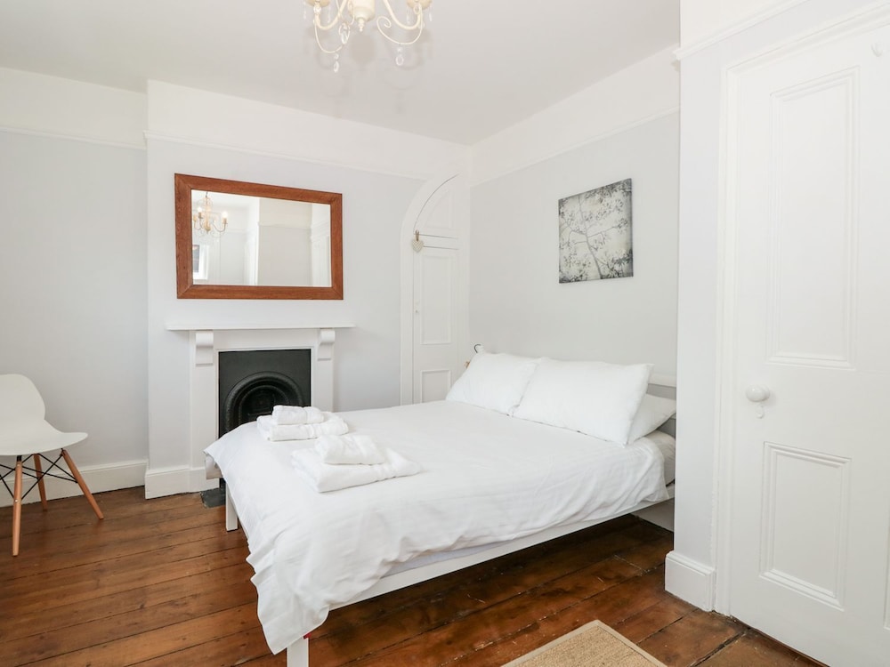 Bay Tree Cottage, Dartmouth