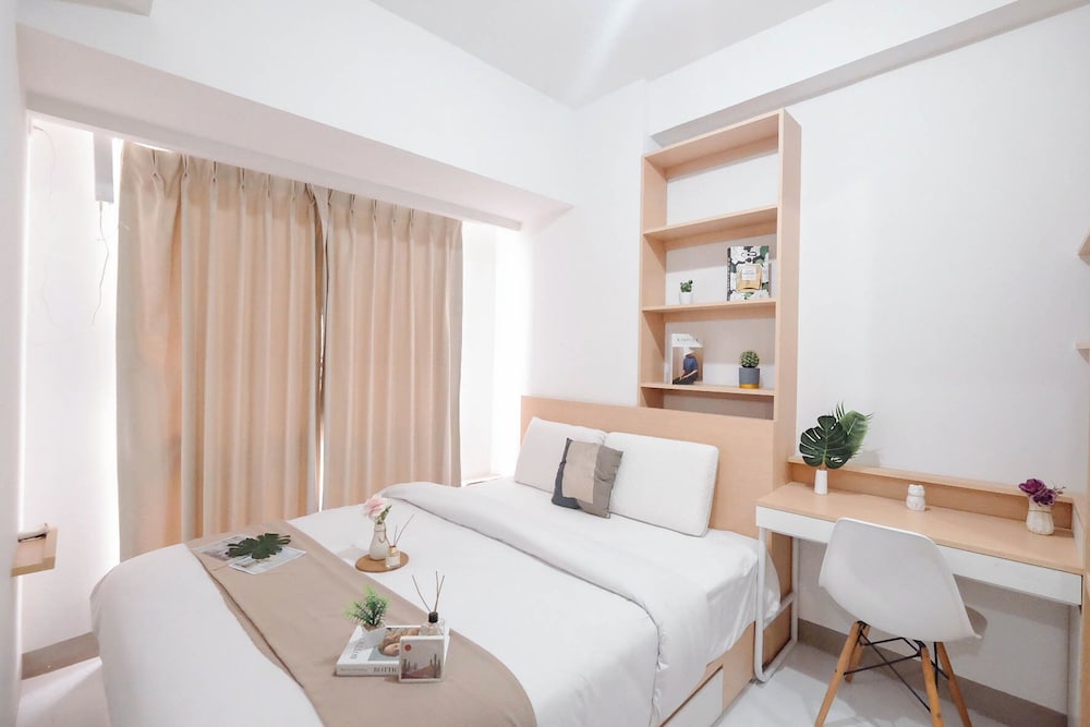 2Br (No Kitchen) Near Tokyo Hub At Tokyo Riverside Pik 2 Apartment