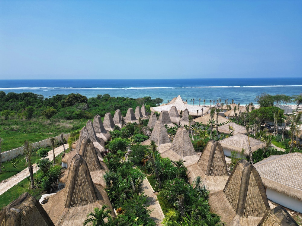 ARYA Sumba