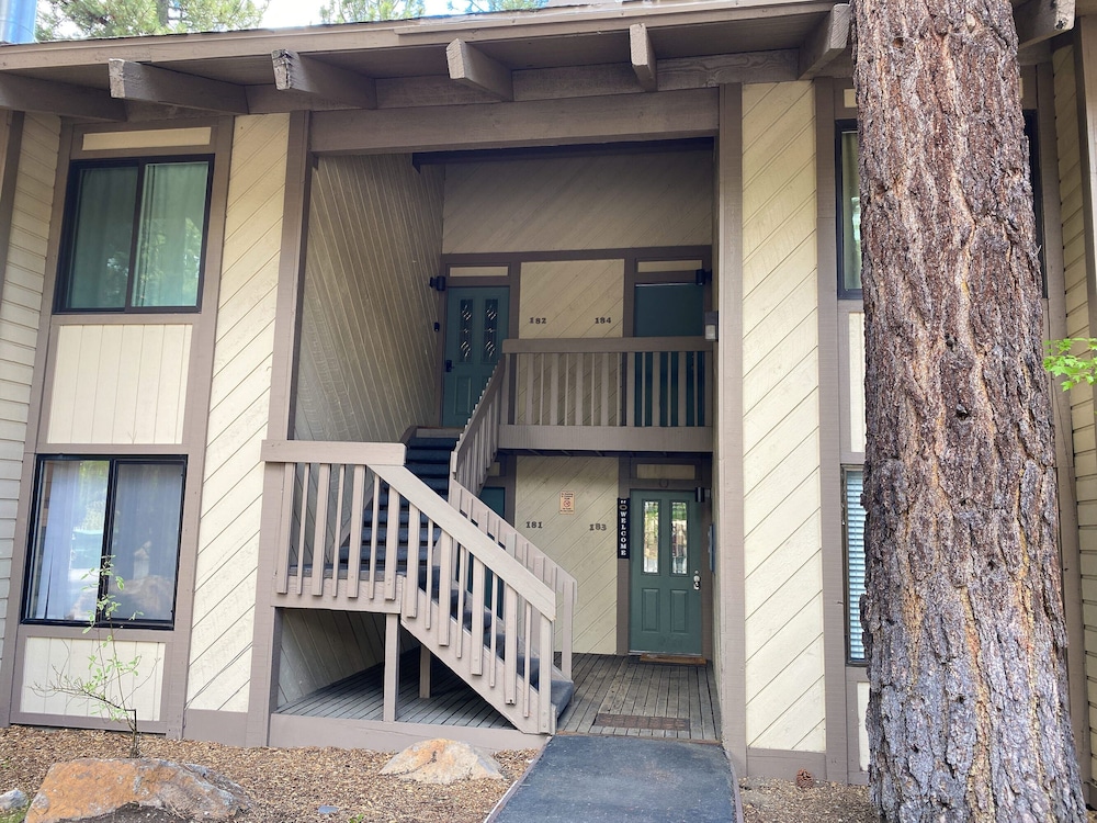 Hotel Horizons Bliss - Near Year-round Activities! - Image 1