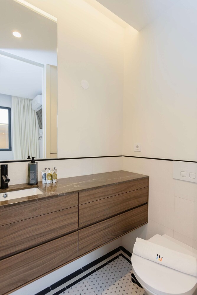 Liiiving in Porto - Pool Paradise Apartment B