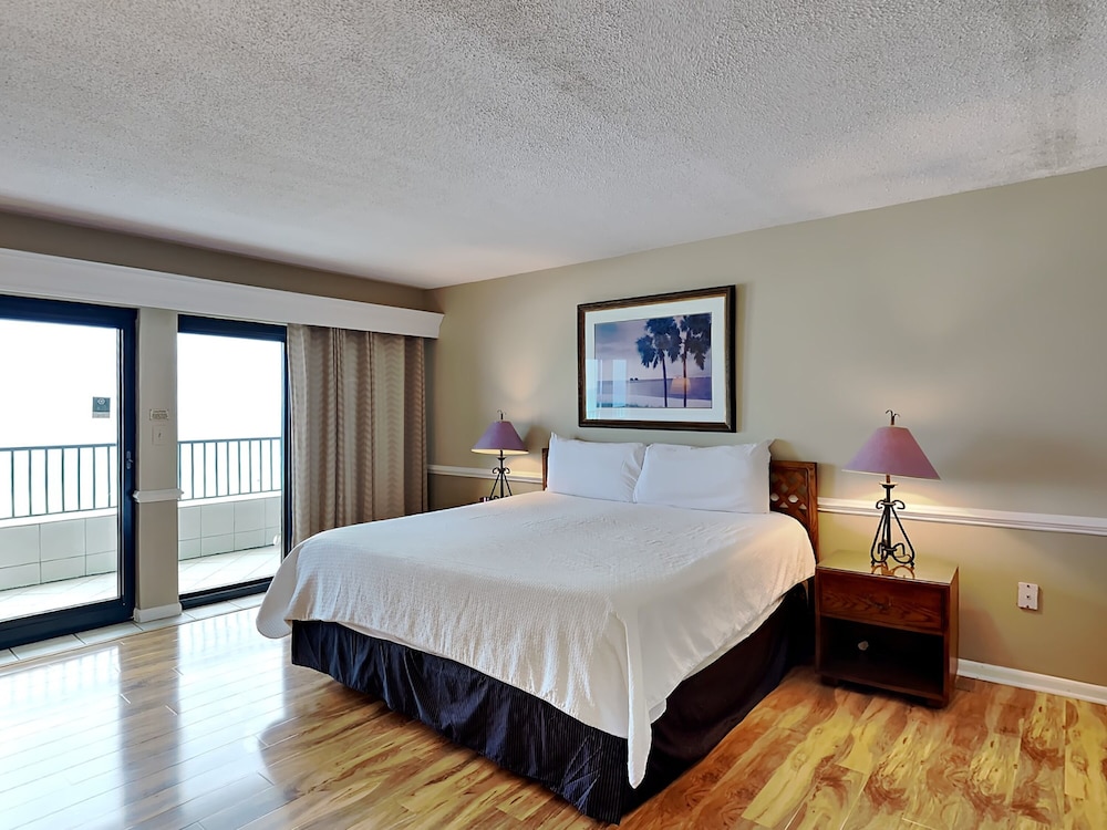 Breakers East by Southern Vacation Rentals