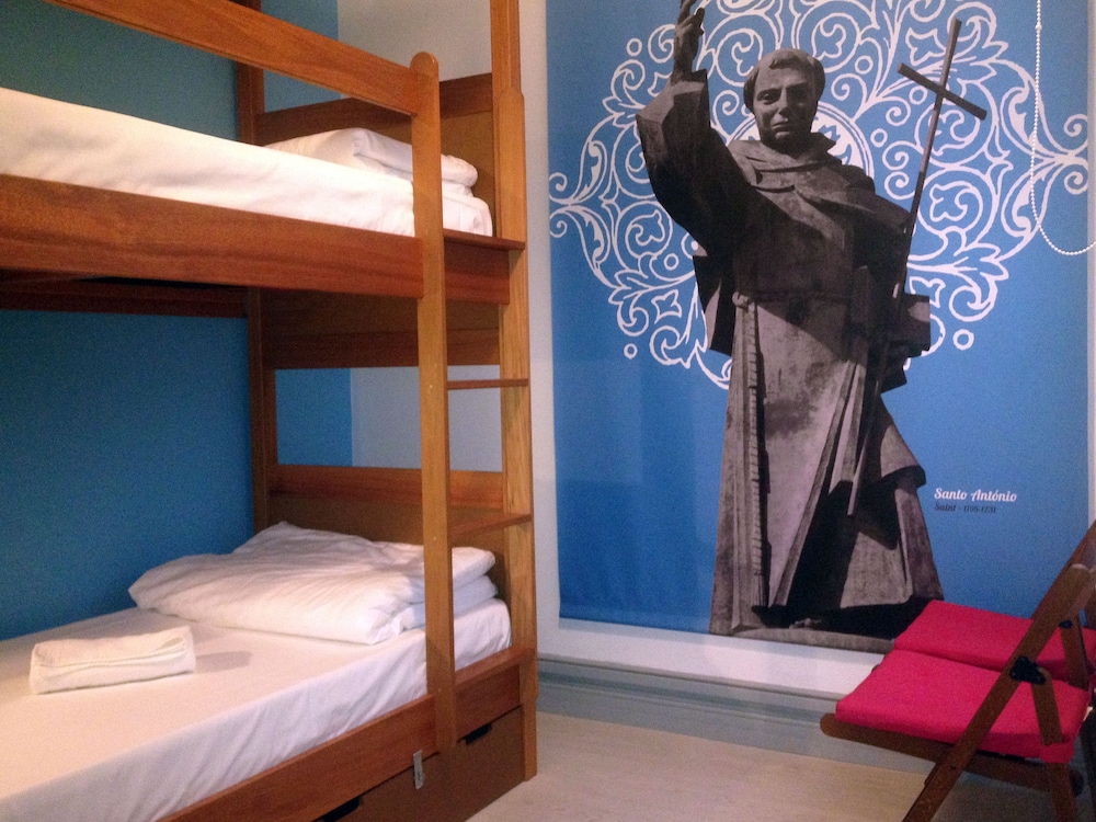 Ey Lisbon Hostel