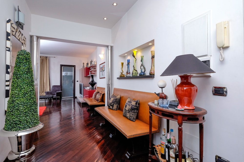 Amazing Penthouse by Caracalla