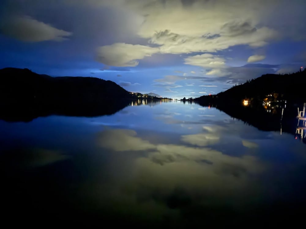 Skaha Lakefront Inn