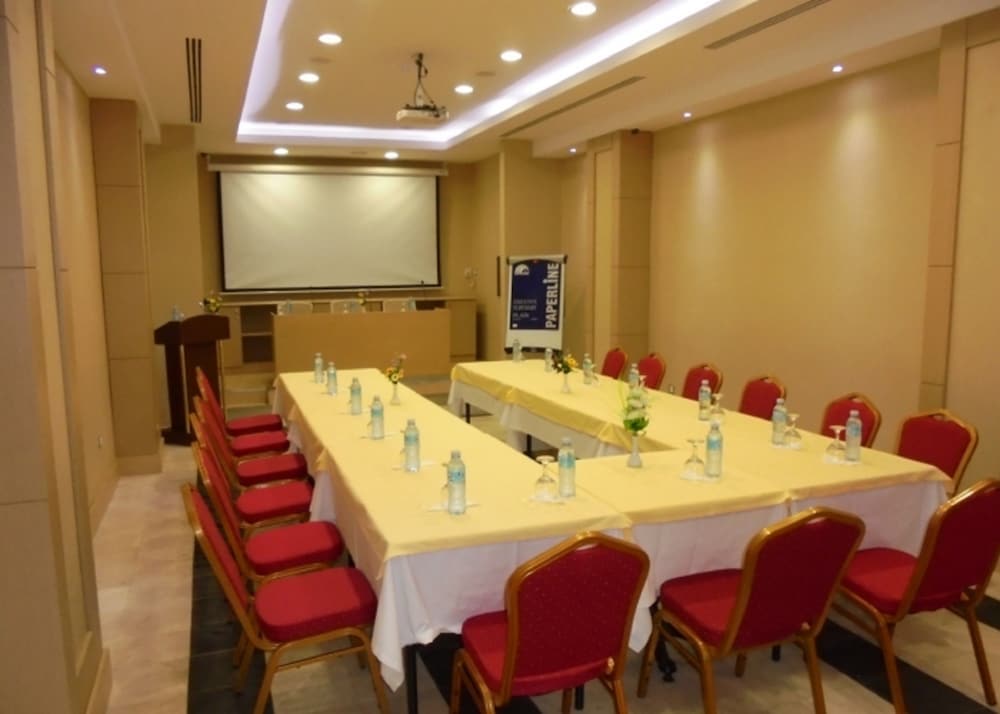 Hotel Tadj El Mouada