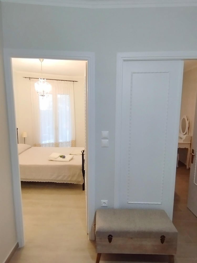 EAR - House Karia Lefkada view 5