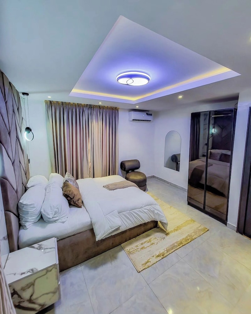 Silver Crest Homes