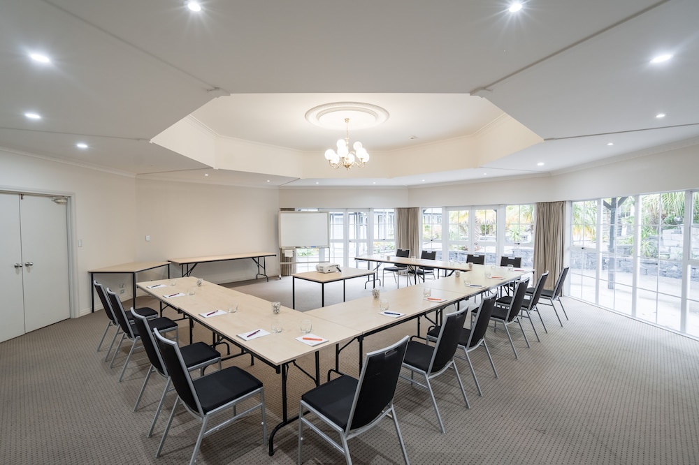 meeting & event spaces