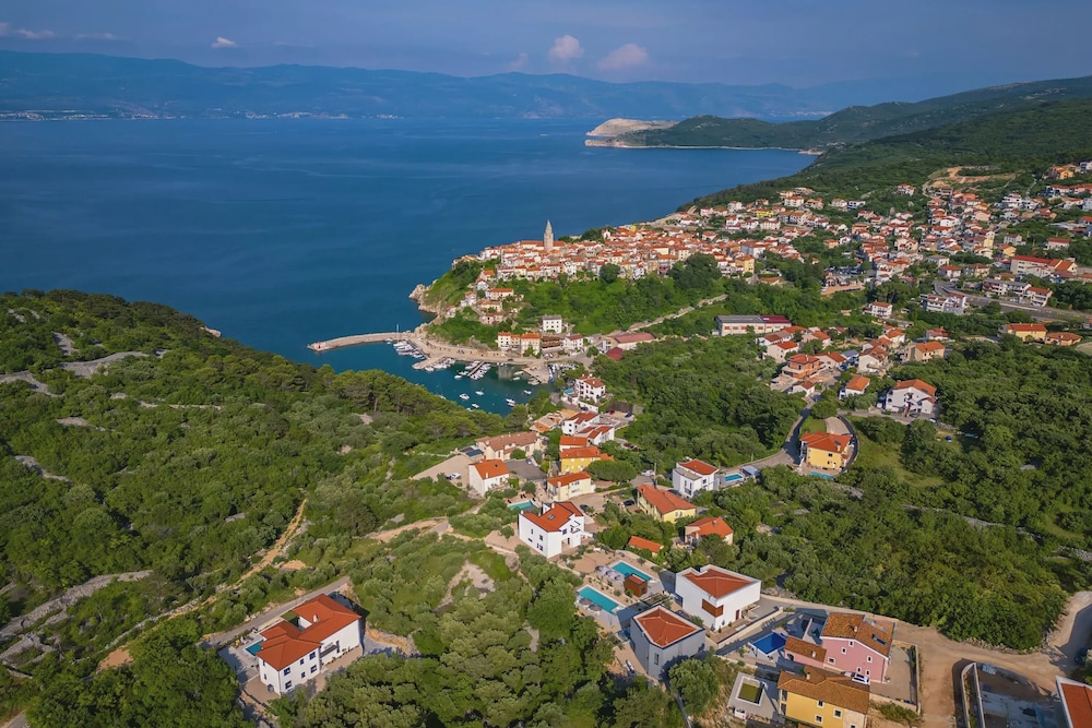 Villa Manatis on Krk - Crovillas
