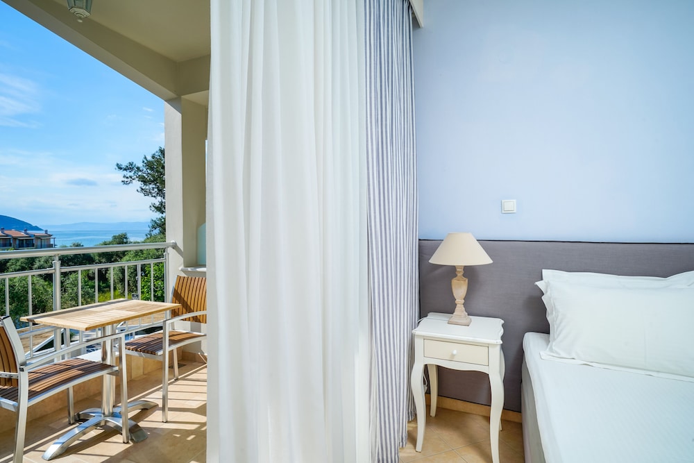 Aelia Villa