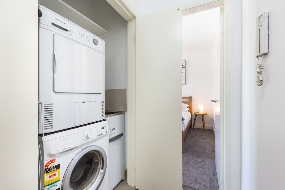 Leichhardt 9 Nor Furnished Apartment