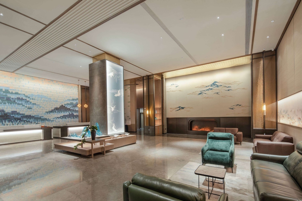 Ramada by Wyndham Huangshi Huangshigang view 3