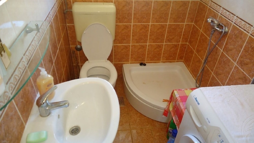 Photo 17