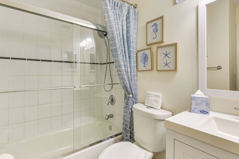 Beach & Pool Access: Serene Hilton Head Haven!