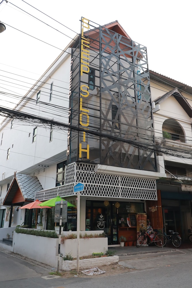 OYO 544 Sleep Sloth Hostel view 3