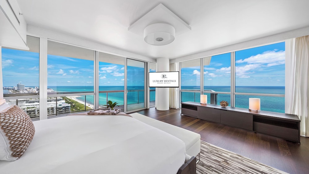 Luxury Vacation Rentals at The Setai by LRMB