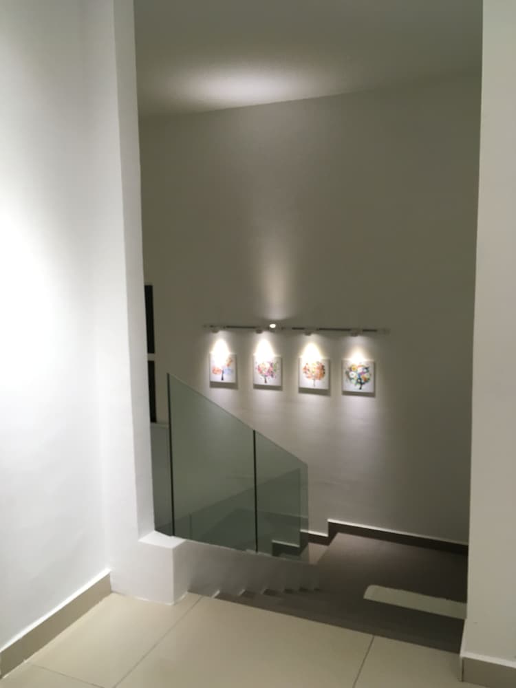 Lux Desaru Villa