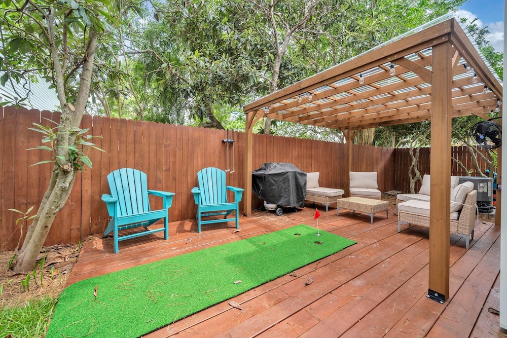 Milo's Beach Cottage